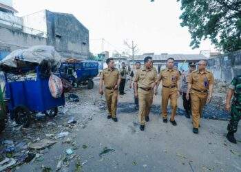 Sekda Kota Bandung melaksanakan safari di 3 kecamatan. Foto: Humas Kota Bandung