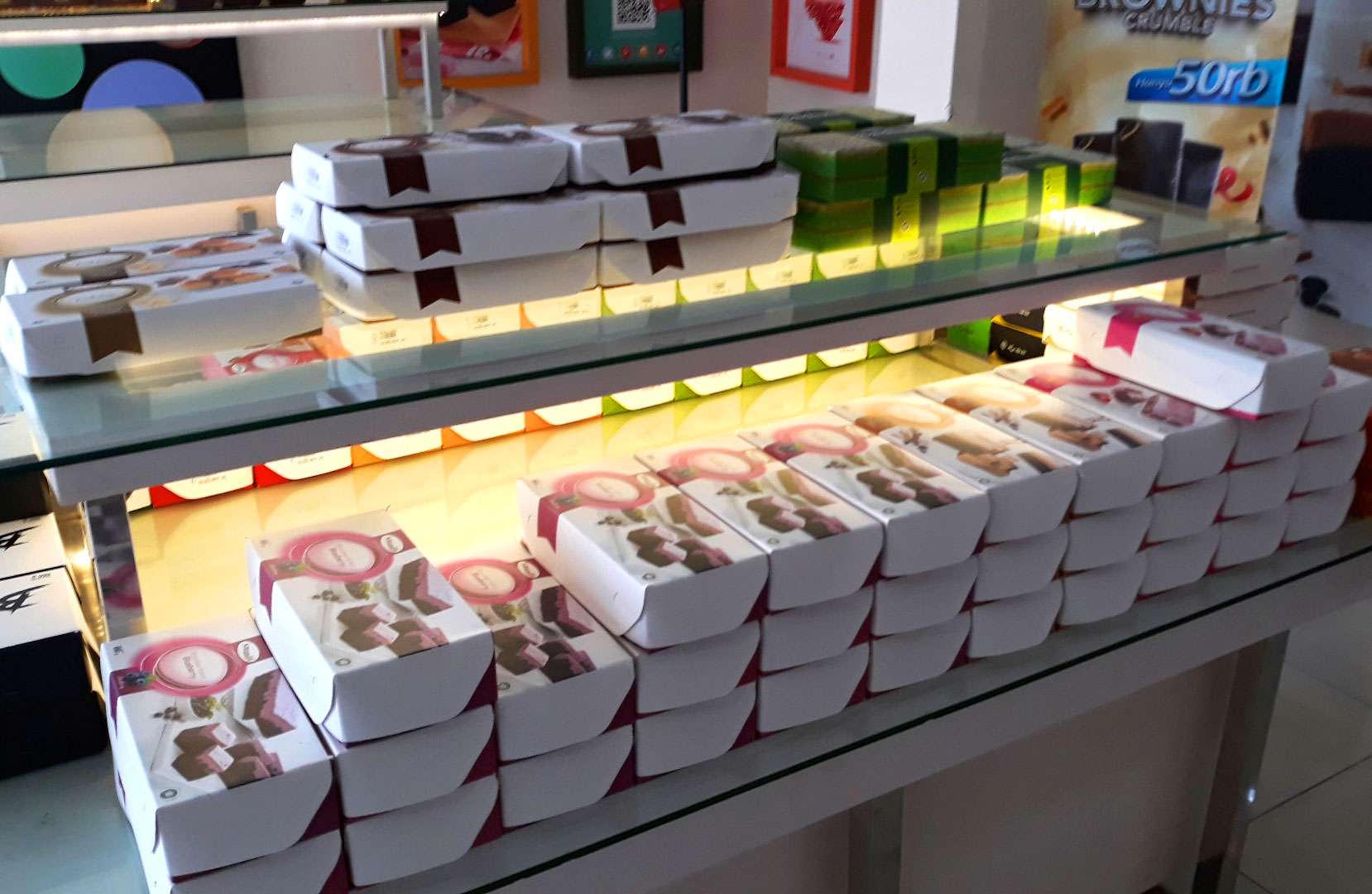 oleh oleh khas bandung: Brownies Kukus Amanda