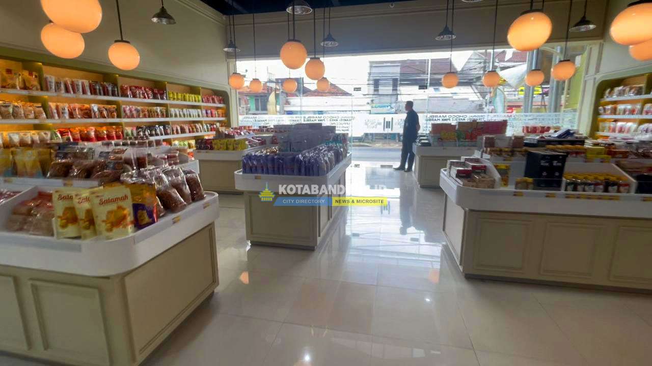 Amanda Brownies Padalarang Etalase interior toko